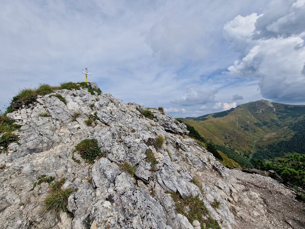 Biele skaly (1448&nbsp;m)