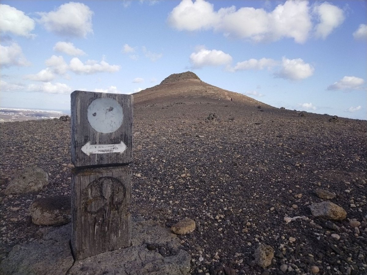 Pico Naos (423 m)